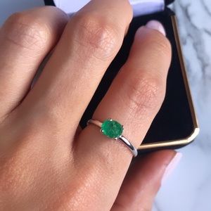 Natural Emerald in Solid 14K White Gold Ring